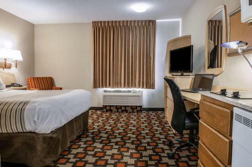 Hotel Suburban Extended Stay Northeast