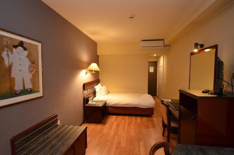 Hotel Bedford