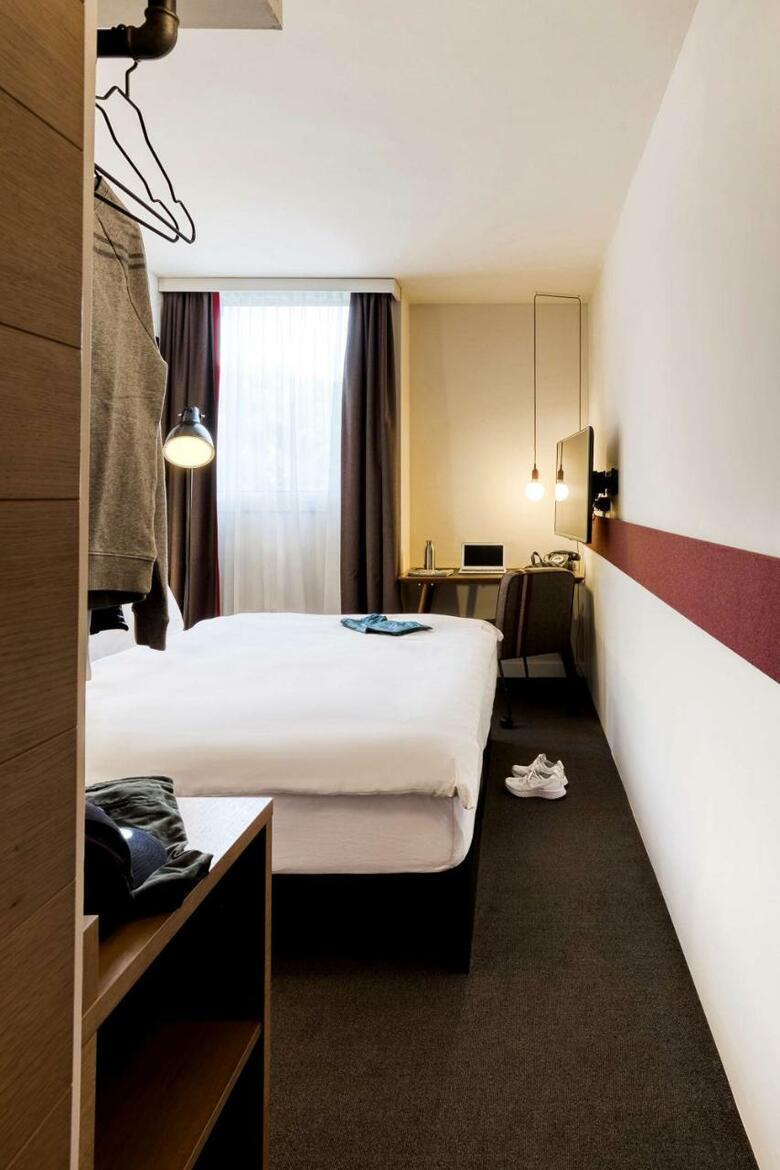 Hotel Holiday Inn Express Brussels Airport