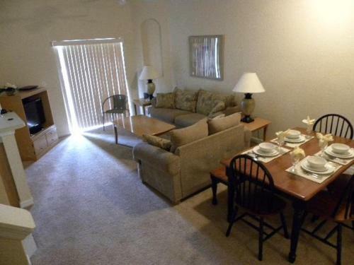 Loyalty Vacation Homes - Kissimmee