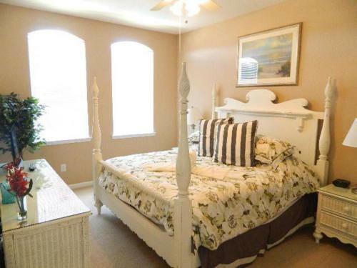 Loyalty Vacation Homes - Kissimmee