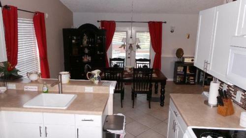 Loyalty Vacation Homes - Kissimmee