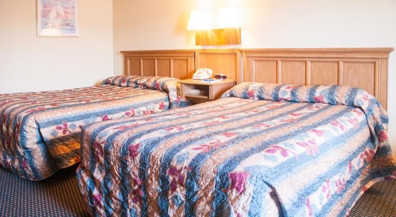 Golden Link Motel