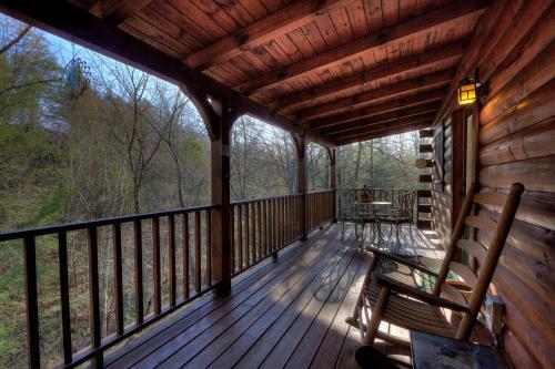 Nestled Inn #214 - Two Bedroom Cabin
