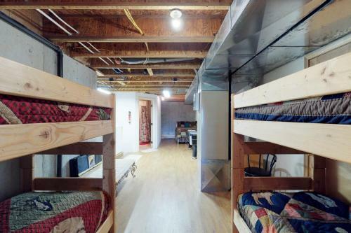 Camas Family Cabin