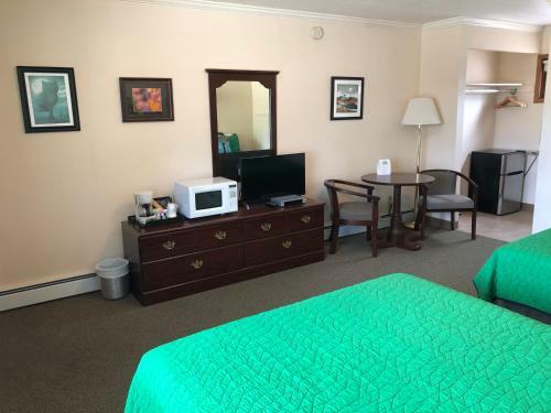 Bed & Breakfast Historic Mansion House Inn