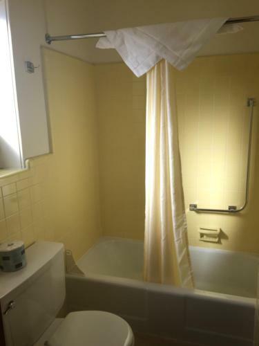 Bed & Breakfast Historic Mansion House Inn