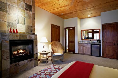 Hotel Lakedale Resort At Three Lakes