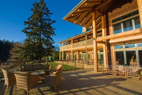 Hotel Lakedale Resort At Three Lakes