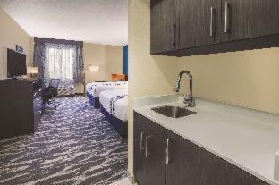 Holiday Inn Express Hotel & Suites Kokomo