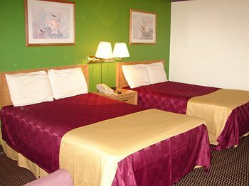 Motel Columbus Inn & Suites