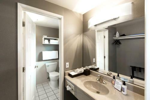 Posada Earthbox Inn & Spa