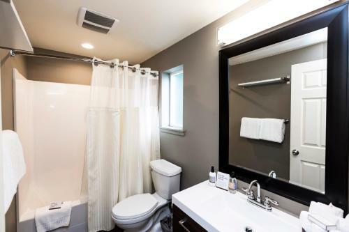 Posada Earthbox Inn & Spa