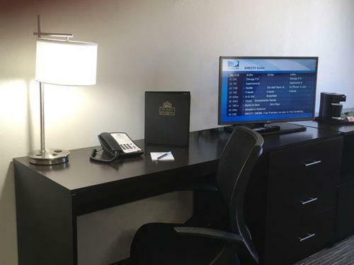 Hotel Mr. Sandman Inn & Suites