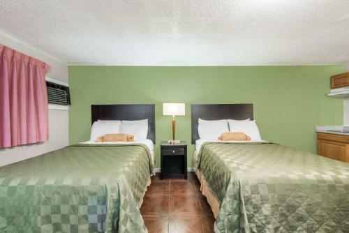 Motel Knights Inn & Suites Eagle Pass