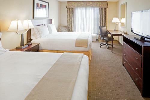 Holiday Inn Express Hotel & Suites Eagle Pass
