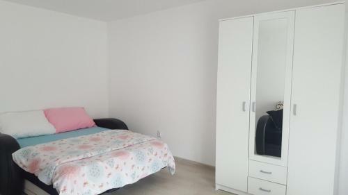 Hostal Guest House Dana