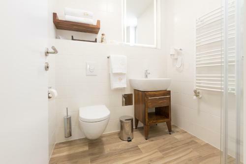 Hotel Tesla - Smart Stay Garni
