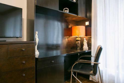 Phoenix Apartment