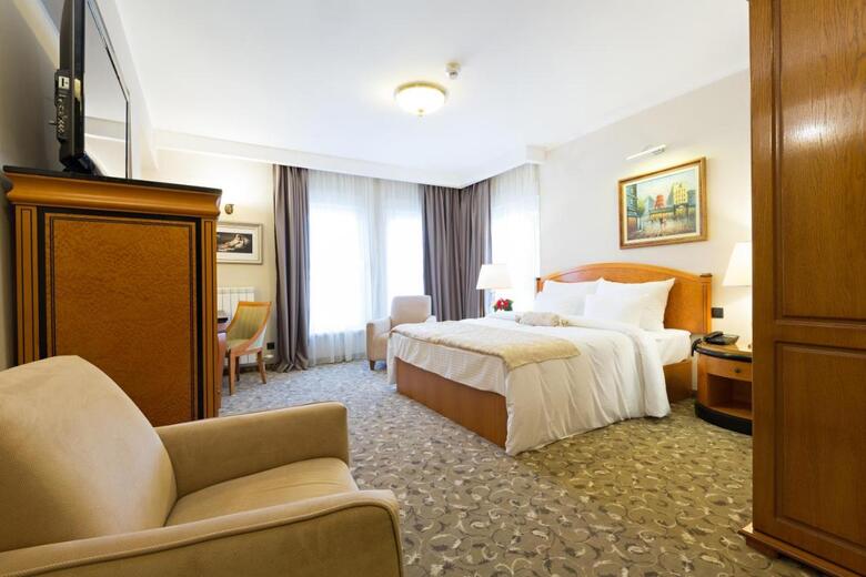 Hotel Sterling Garni