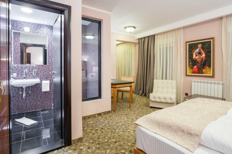 Hotel Sterling Garni