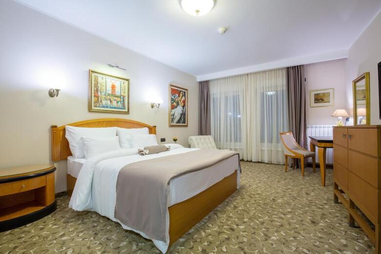 Hotel Sterling Garni