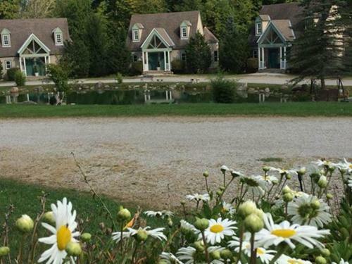 Posada Spruce Hill Inn & Cottages