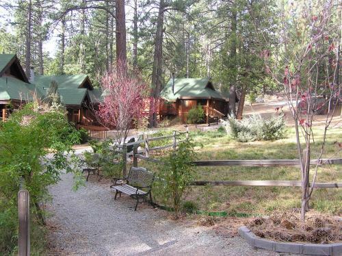 Posada Quiet Creek Inn