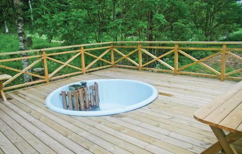 Holiday Home Norra �sebol G�rdsj�