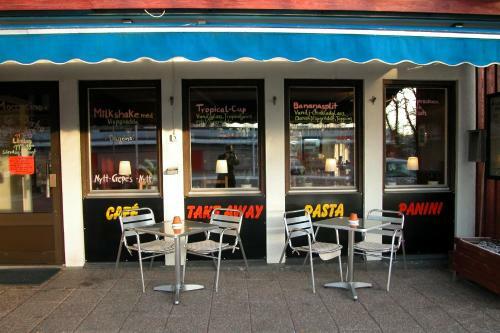 Bed & Breakfast Caf� Bistro Moccacino