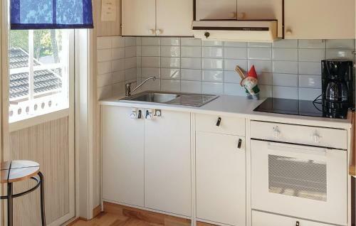 Holiday Home Klockareg�rden �reryd Hestra