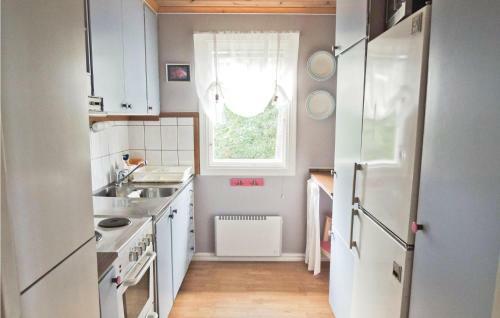 Three-bedroom Holiday Home In Hogsby