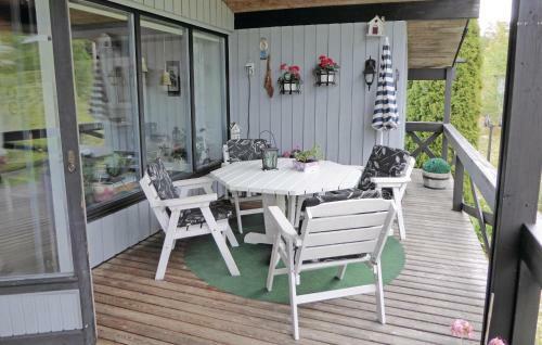 Holiday Home Hallstavik Herr�ng