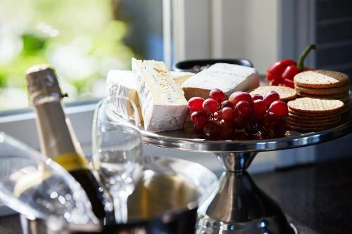 H�llsn�s Hotell & Konferens