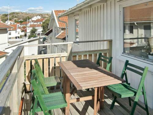 Two-bedroom Holiday Home In Sk�rhamn 1