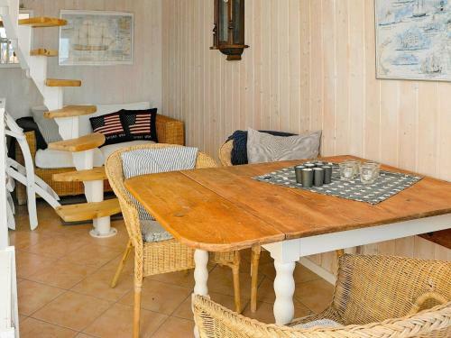 Holiday Home K�llst�ngen