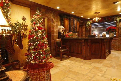 Hotel Black Swan Inn Luxurious Theme Rooms