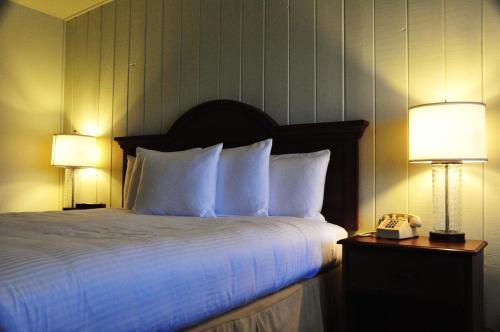Posada Anacortes Ship Harbor Inn