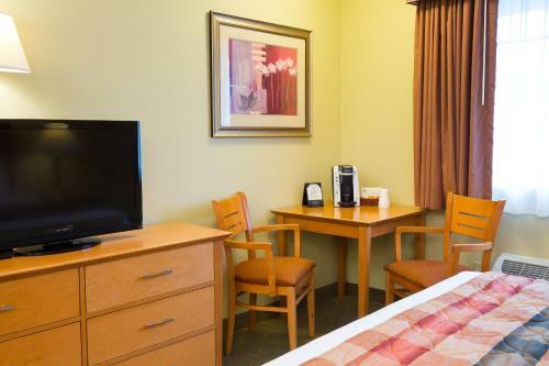 Motel The Marina Inn