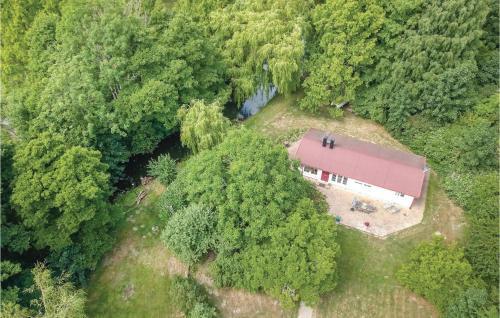 Three-bedroom Holiday Home In Tomelilla