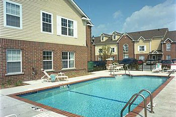 Hotel Towneplace Suites By Marriott Brookfield