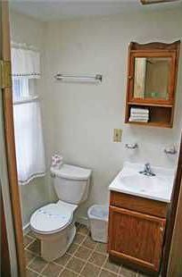 Motel Shorelands Guest Resort & Condominiums
