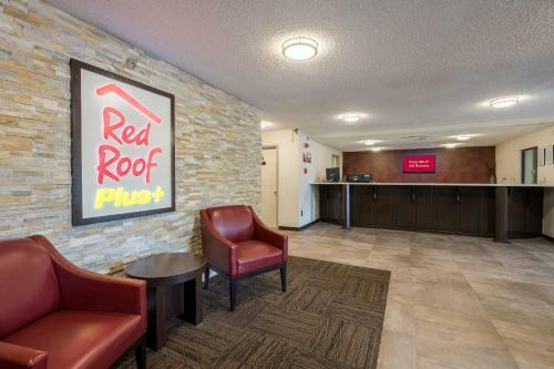Hotel Red Roof Inn Plus+ & Suites Opelika