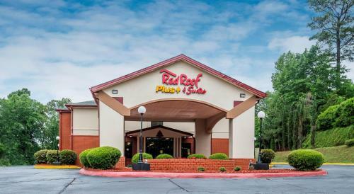 Hotel Red Roof Inn Plus+ & Suites Opelika