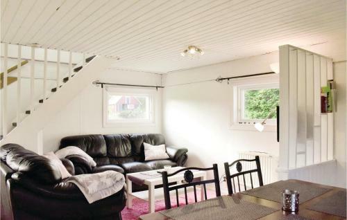 Two-bedroom Holiday Home In Jamjo