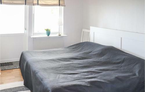 Two-bedroom Holiday Home In Tranas