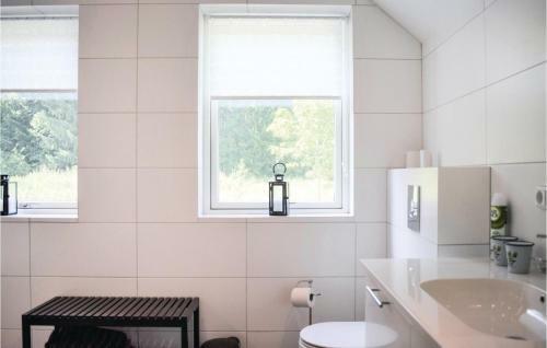 Four-bedroom Holiday Home In Tingsryd