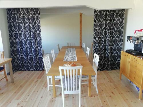 Hostal Bottna Inn
