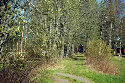 Lits Camping, Stugby Och Kanot