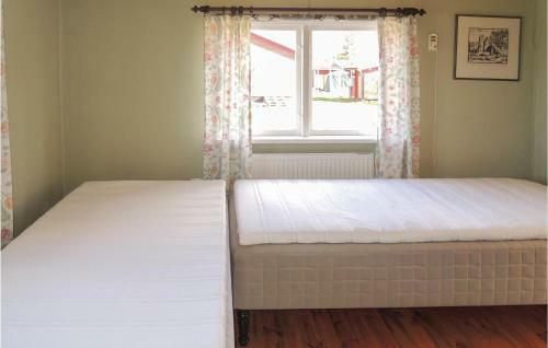 Three-bedroom Holiday Home In Liatorp